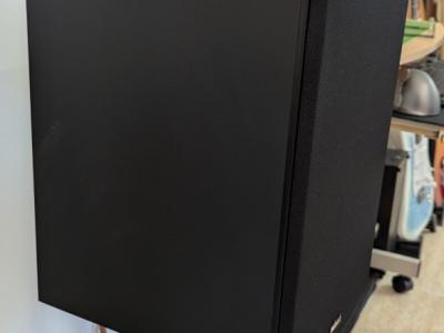 1 Paar Nubert nuBox 383 Hi-Fi Lautsprecher Spitzenklasse mit Ständern wie neu! NP 500,-