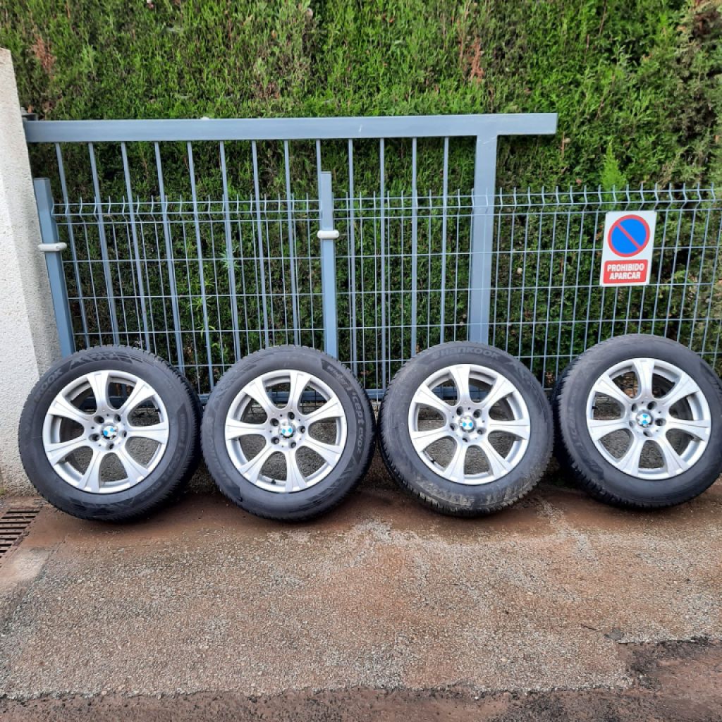 1 Satz BMW Alufelgen mit Bereifung