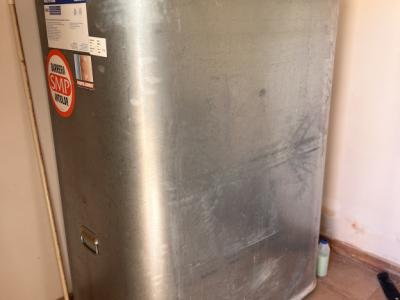 1000l Öltank und Ölheizung kostenlos abzugeben