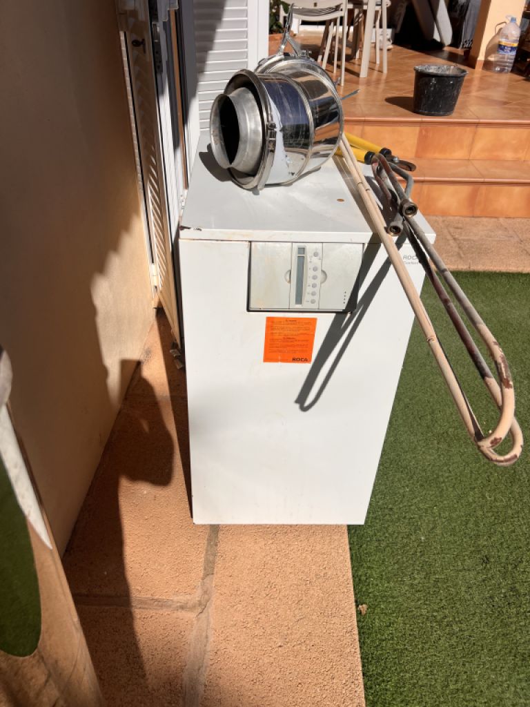 Depósito de 1000l y calefacción de gasoil para regalar