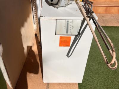 Depósito de 1000l y calefacción de gasoil para regalar