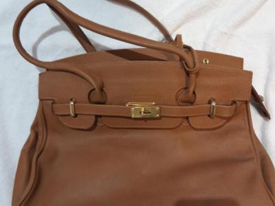 12 gebrauchte/neue Damenhandtaschen