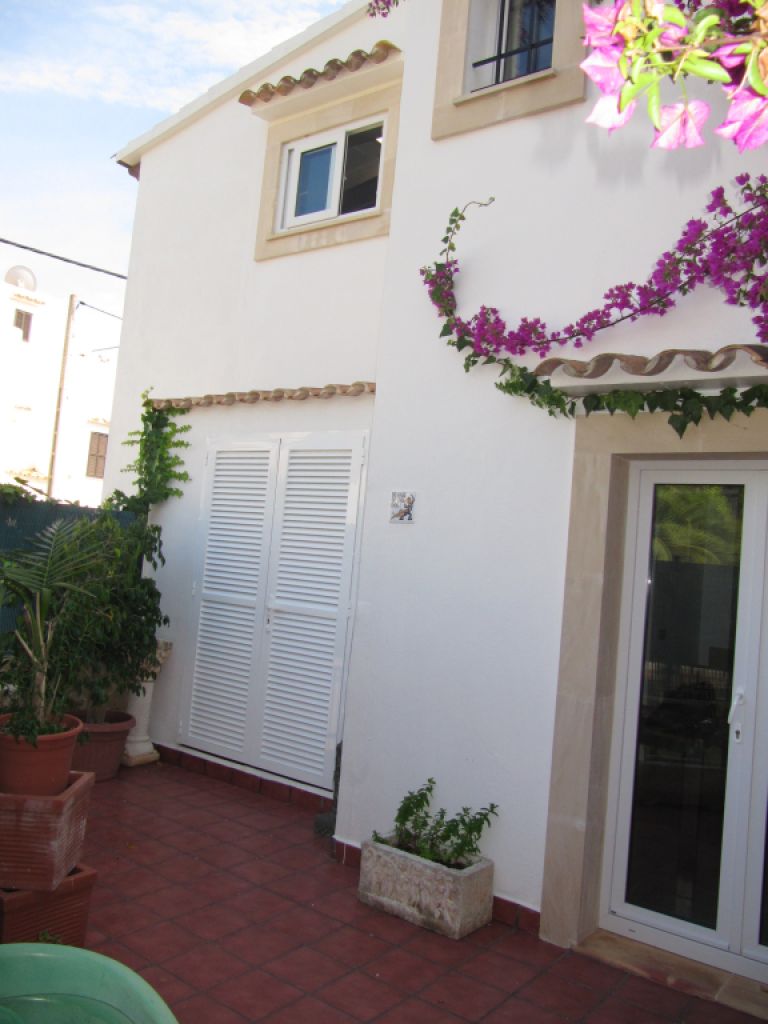 Chalet de 2 plantas con piscinas comunitarias, Ac en Marina Dor - Cala Dor-- CH 116