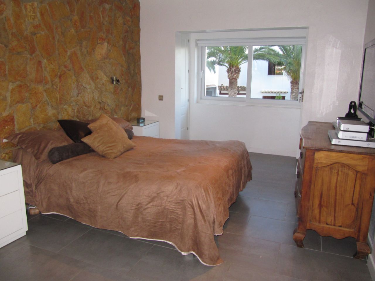 Chalet de 2 plantas con piscinas comunitarias, Ac en Marina Dor - Cala Dor-- CH 116