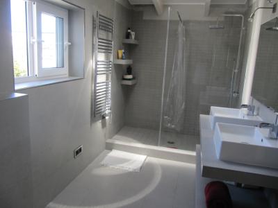 Chalet de 2 plantas con piscinas comunitarias, Ac en Marina Dor - Cala Dor-- CH 116