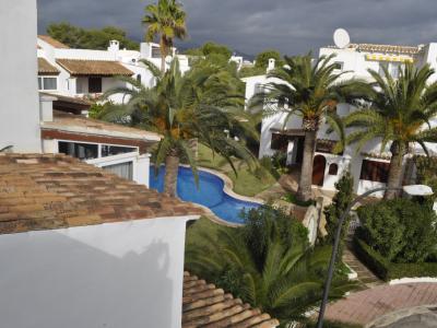 Chalet de 2 plantas con piscinas comunitarias, Ac en Marina Dor - Cala Dor-- CH 116