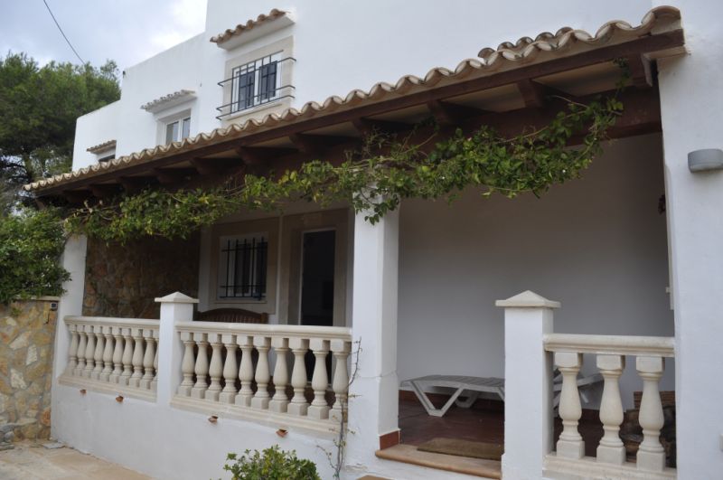 Chalet de 2 plantas con piscinas comunitarias, Ac en Marina Dor - Cala Dor-- CH 116