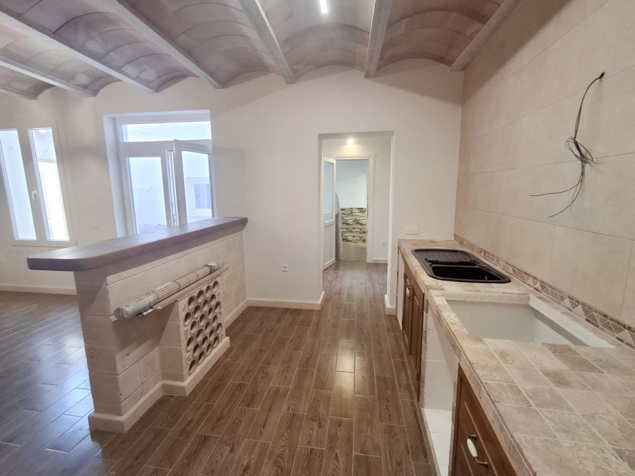 2 Etagendorfhaus mit Terrasse und Garage in Campos-- DH 31