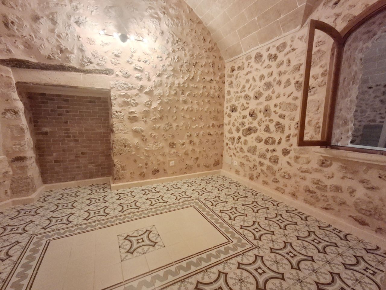 2 Etagendorfhaus mit Terrasse und Garage in Campos-- DH 31