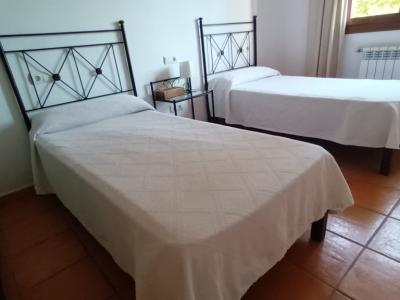 2-level finca with 2 separate apartments, pool and heating near Campos--- F 213