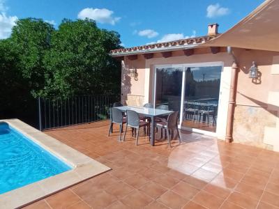 2-level finca with 2 separate apartments, pool and heating near Campos--- F 213