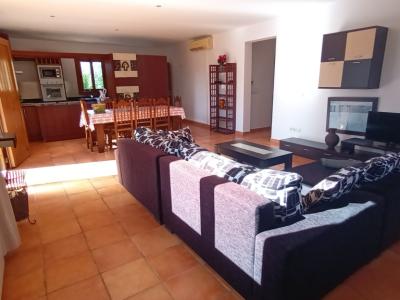 2-level finca with 2 separate apartments, pool and heating near Campos--- F 213