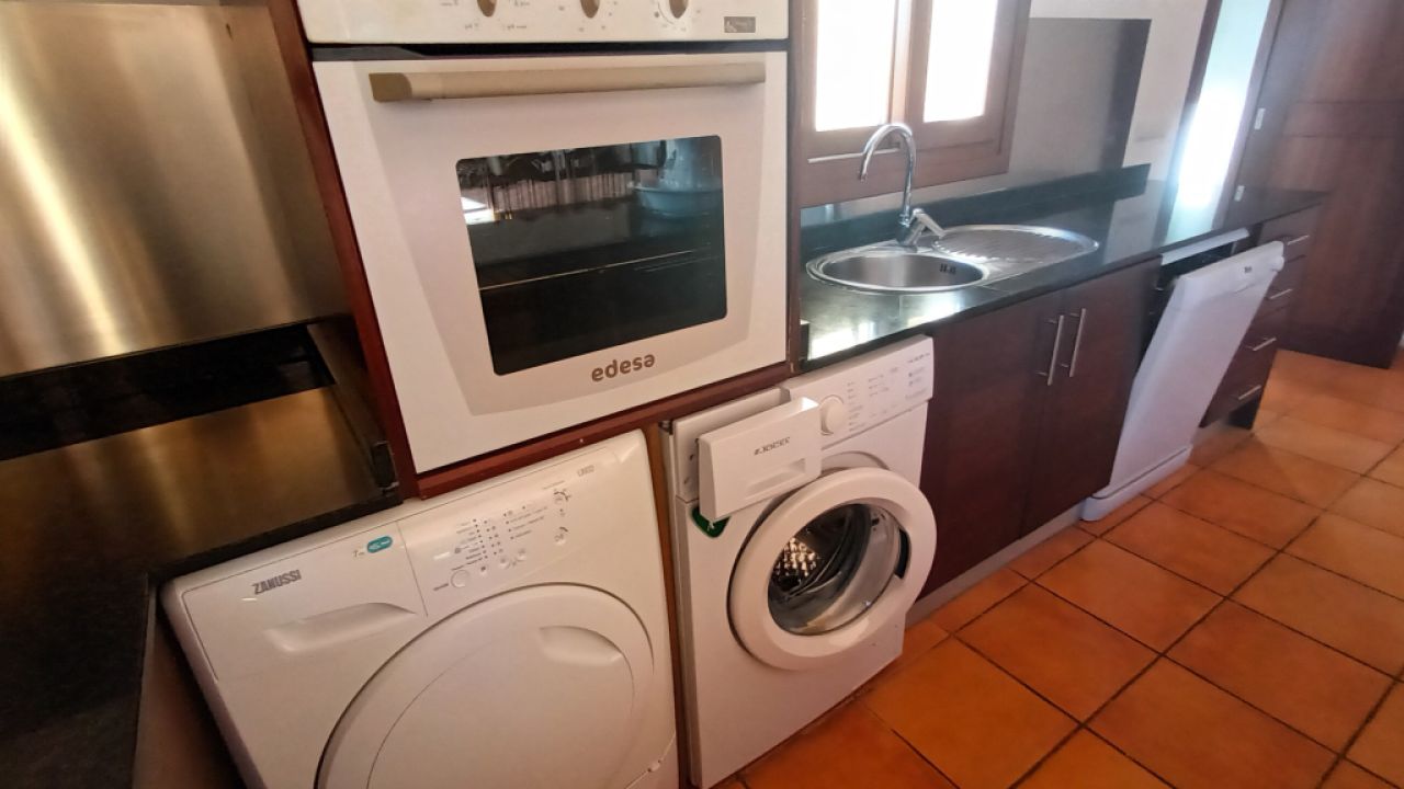 2-level finca with 2 separate apartments, pool and heating near Campos--- F 213