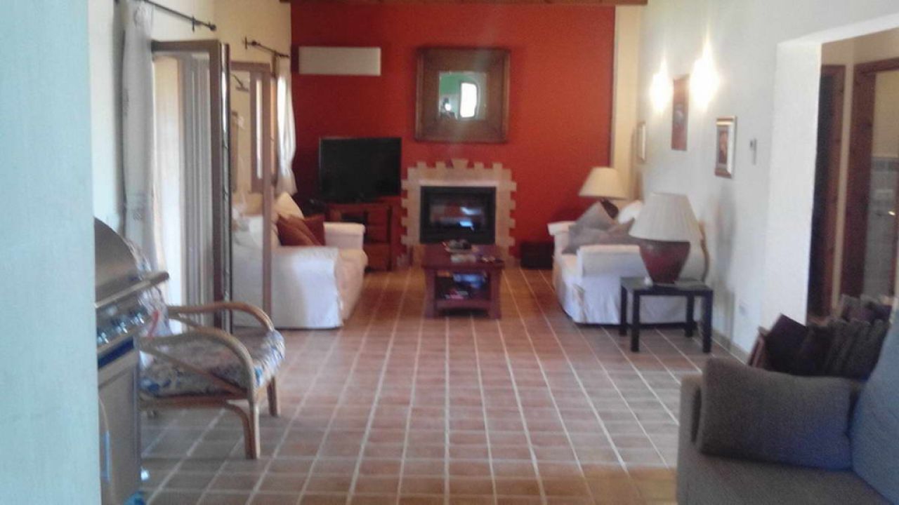 2 Etagenfinca mit Pool und eigenem Brunnen bei Santanyi --- F 27 VK