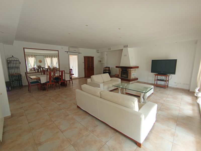 2 Etagenfinca mit sep Apartment, Pool und Ölzentralheizung bei Porreres --- F 164