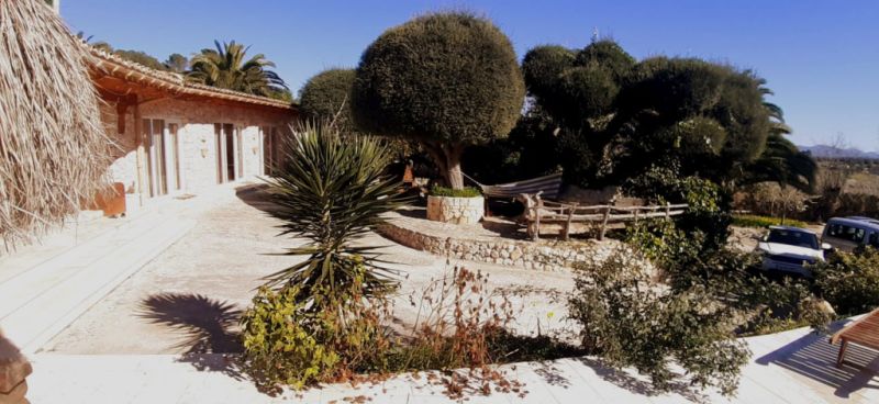 2 Etagenfinca mit sep Apartment, Pool und Ölzentralheizung bei Porreres --- F 164