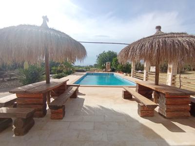 2 Etagenfinca mit sep Apartment, Pool und Ölzentralheizung bei Porreres --- F 164