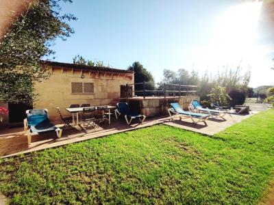 2 Fincas auf einem Grundstück mit eigenem Pool, AC und Kaminen bei Campos -- F 92 a + b WT