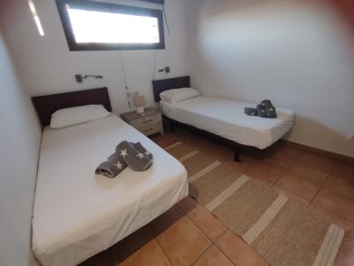 2 Fincas auf einem Grundstück mit eigenem Pool, AC und Kaminen bei Campos -- F 92 a + b WT