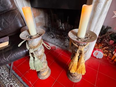 2 Kerzenständer Holz