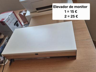 2 Monitorerhöhungen