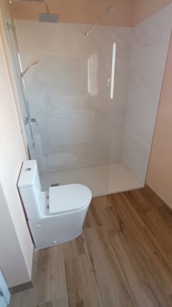 2 CASAS ADOSADAS NUEVAS en Es LLombards con patio -- RH 35 a + b