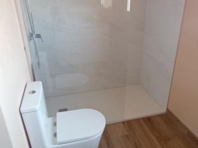 2 CASAS ADOSADAS NUEVAS en Es LLombards con patio -- RH 35 a + b