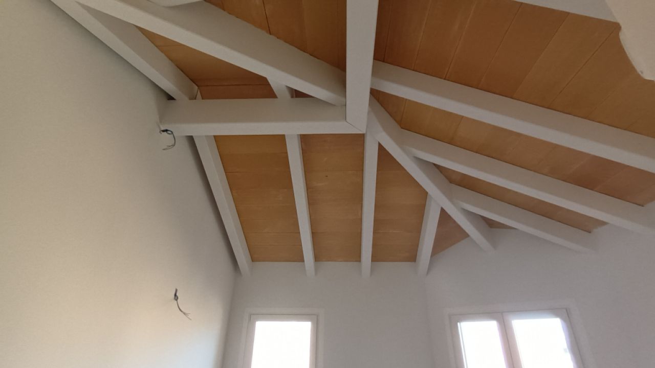 2 CASAS ADOSADAS NUEVAS en Es LLombards con patio -- RH 35 a + b