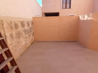 2 CASAS ADOSADAS NUEVAS en Es LLombards con patio -- RH 35 a + b