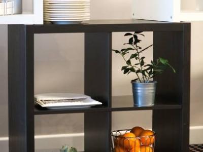 2 Stck. KALLAX Regale, schwarzbraun, 77x77 cm