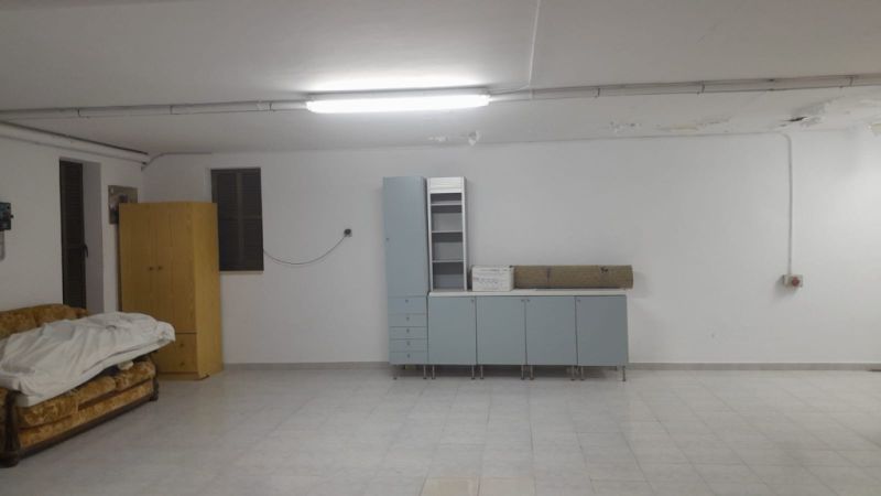 2 stöckige Finca mit sep. Gästeapartment und traumhaften Garten bei Ses Salines -- F 62 VK