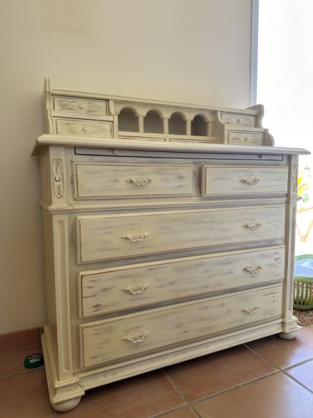 2-teilige Kommode mit viel Platz