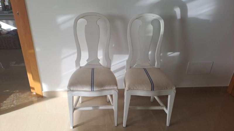 2 Vintage Stühle zu verkaufen