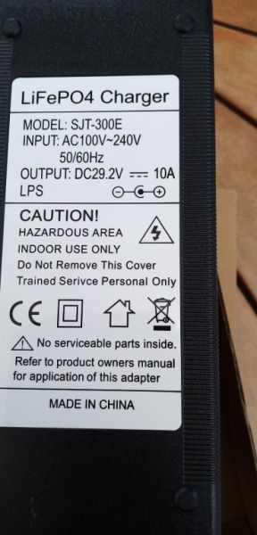 24V Batterieladegerät