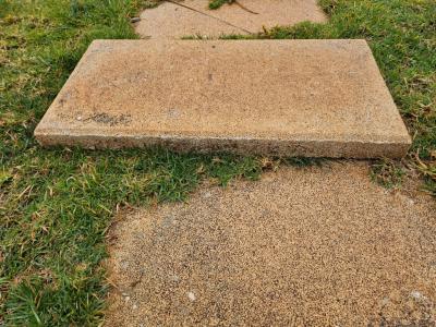 25 Terrassenplatten , Pooleinfassung zu verschenken 80x40x7 cm