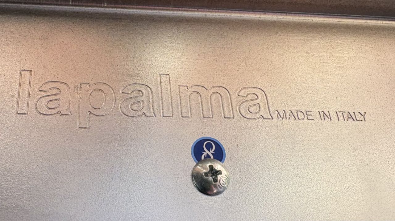 3 taburetes de bar sillas altas marca de diseño Lapalma de Italia