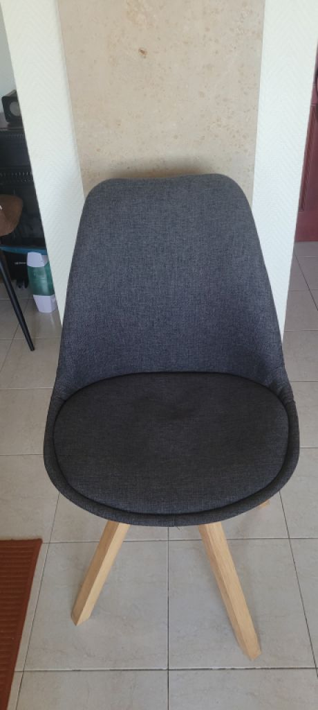 3 like-new swivel chairs