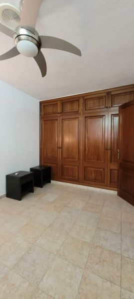 3 stöckiges Chalet mit Heizung, Pool an der Bucht von Cala Marsal -- CH 40 a