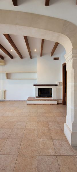 3 stöckiges Chalet mit Heizung, Pool an der Bucht von Cala Marsal -- CH 40 a