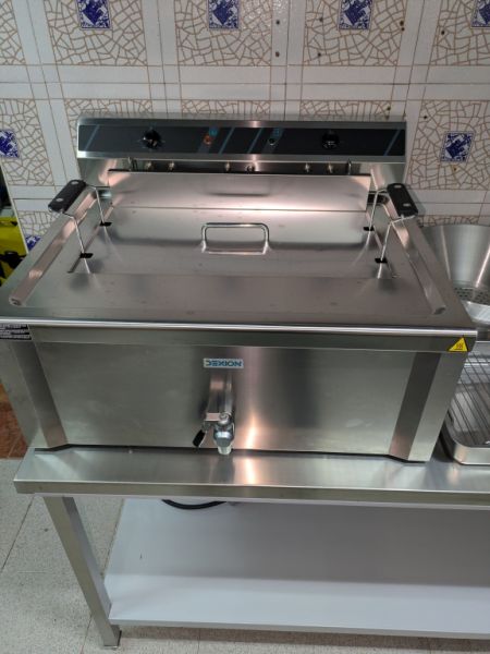 37-liter deep fryer