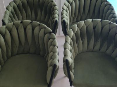 4 dining chairs in excellent condition