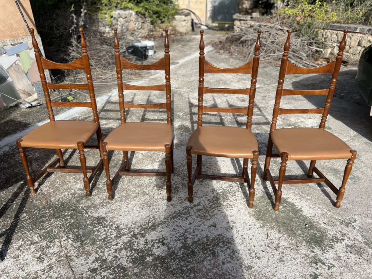 4 chairs for sale