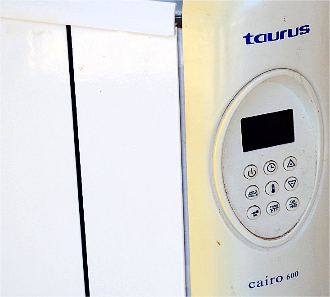 4 Wall Mounted Radiators, Manufacturer Taurus, Type Cairo