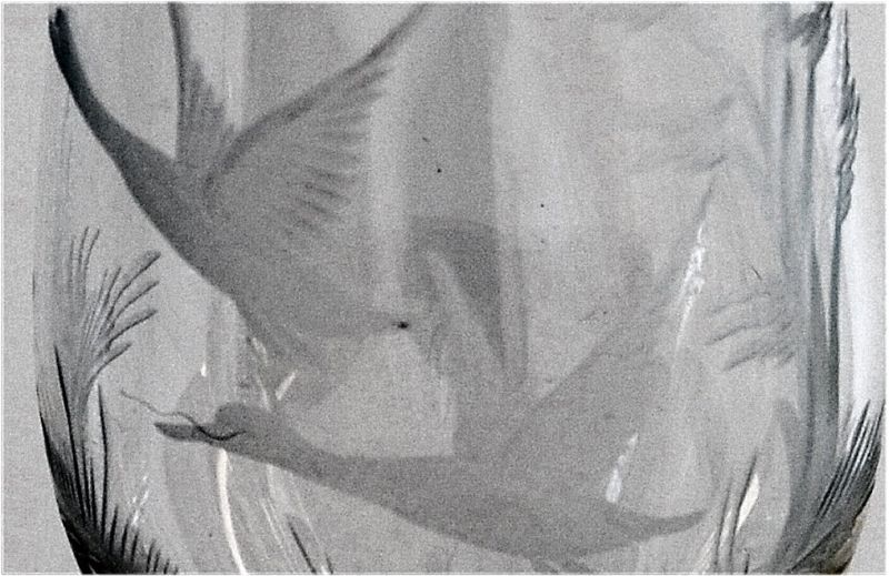 5 champagne glasses with hand-cut pictures