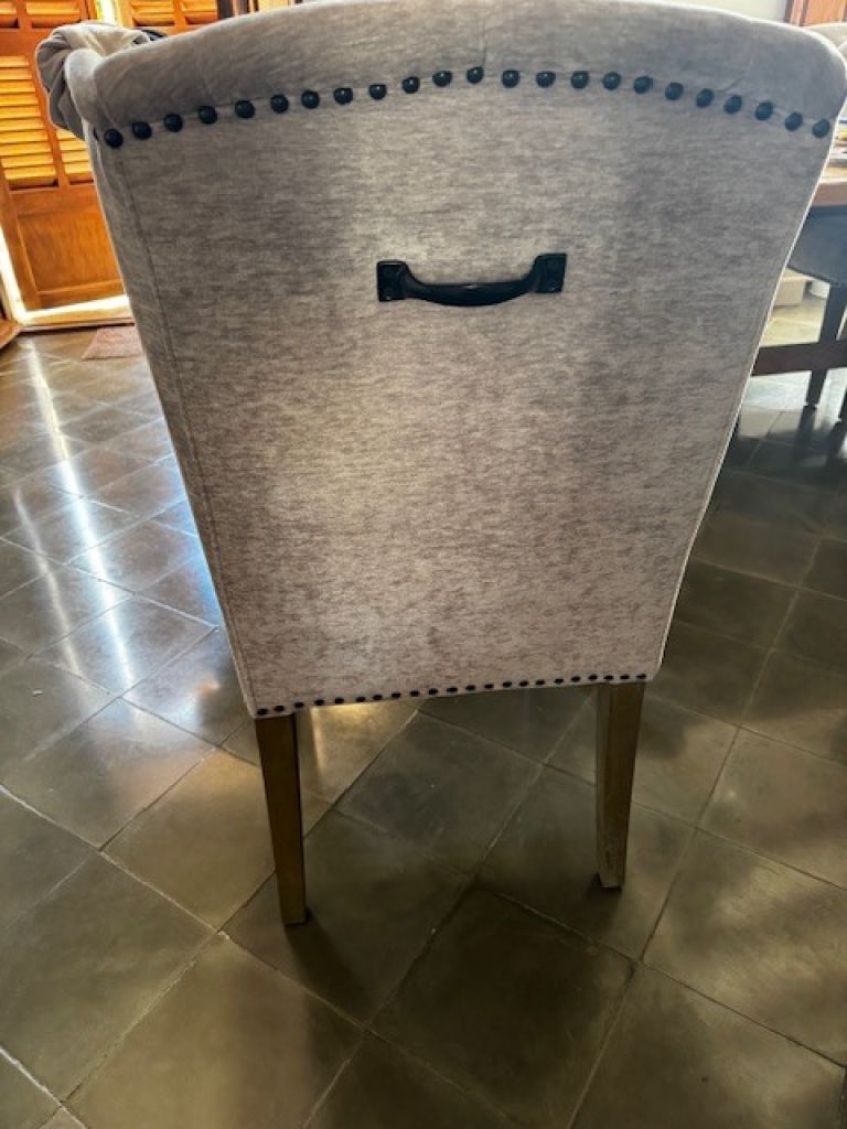 6 sillas - Elegantes sillas tapizadas estilo Chesterfield como nuevas