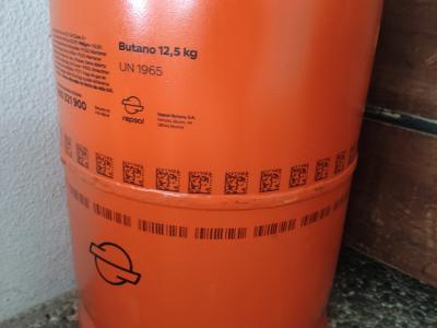 7x leere 12,5 Repsol Butan Flaschen