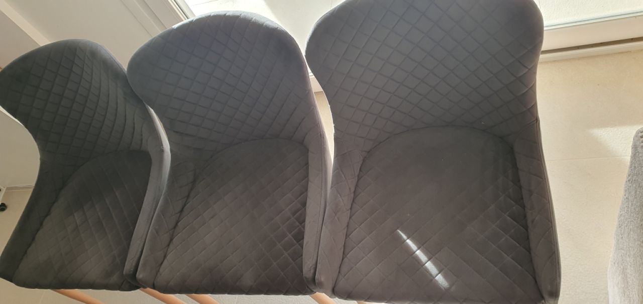 8 elegantes  sillas de comedor