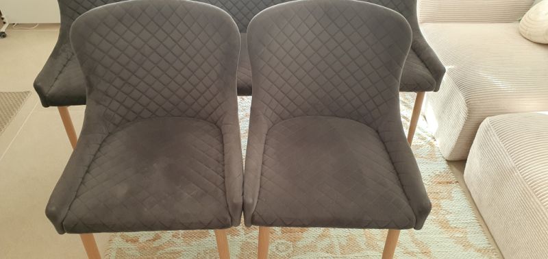 8 elegantes  sillas de comedor