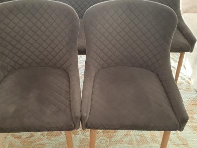 8 elegantes  sillas de comedor