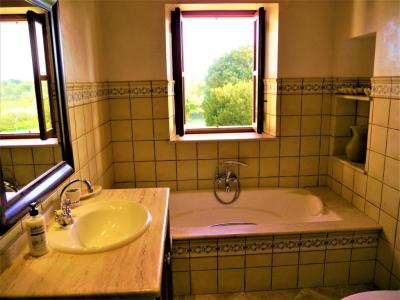 AB JANUAR 26:  Zweietagenfinca mit Pool und Ölzentralheizung bei Cala Mandia -- F 269